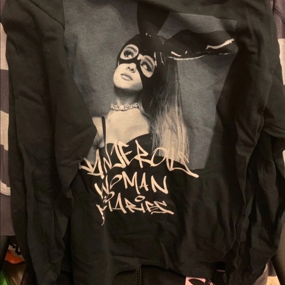 Rare Ariana Grande Dangerous Woman Diary Long Sleeve tshirt size M unisex - Picture 4 of 7